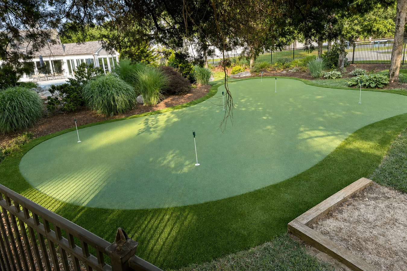Putting green turf in New Smyrna Beach, FL